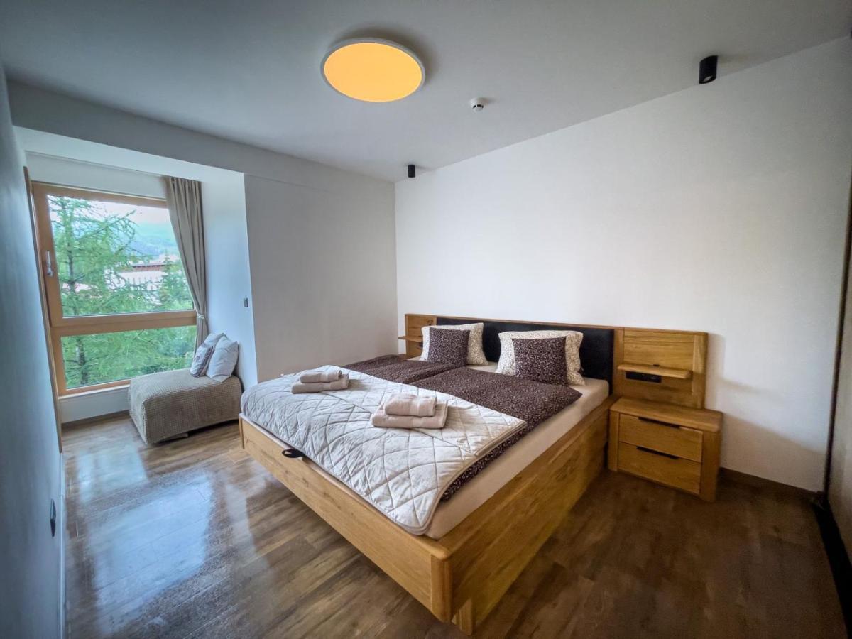 Apartman S Vyhladom Na Stity Ovruc 312 Strbske Pleso Exterior photo
