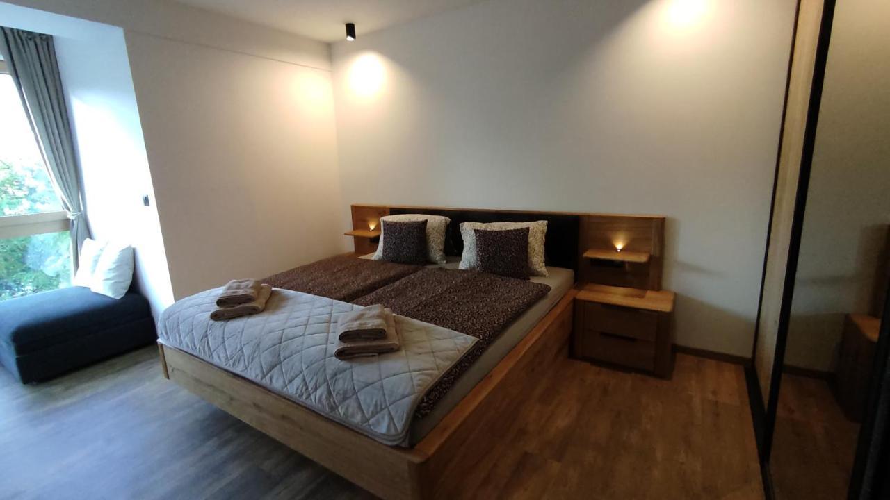 Apartman S Vyhladom Na Stity Ovruc 312 Strbske Pleso Exterior photo
